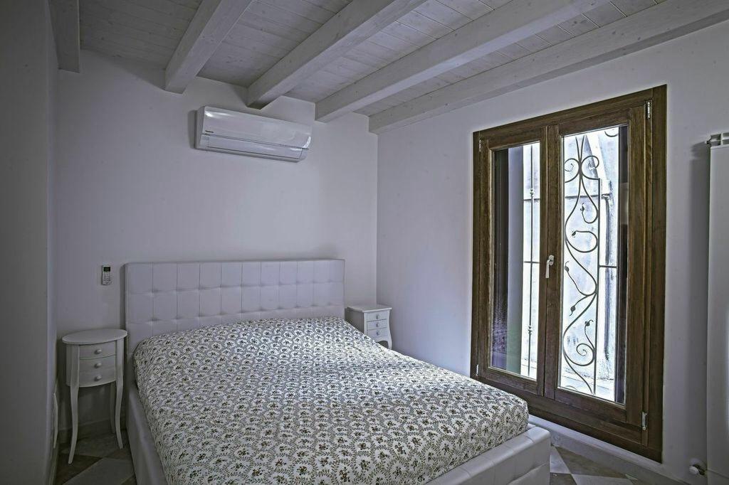 Ferienwohnung Palazzo Giacchina Sottomarina Zimmer foto